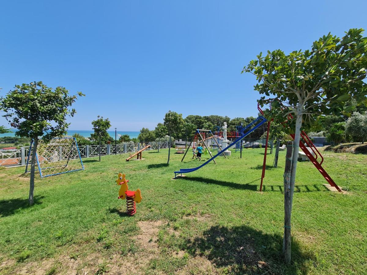 Villaggio Mascia Βιέστε Εξωτερικό φωτογραφία
