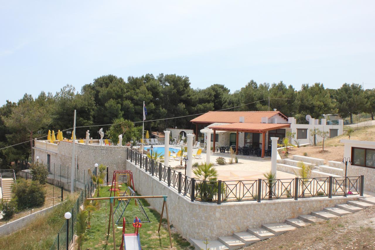 Villaggio Mascia Βιέστε Εξωτερικό φωτογραφία