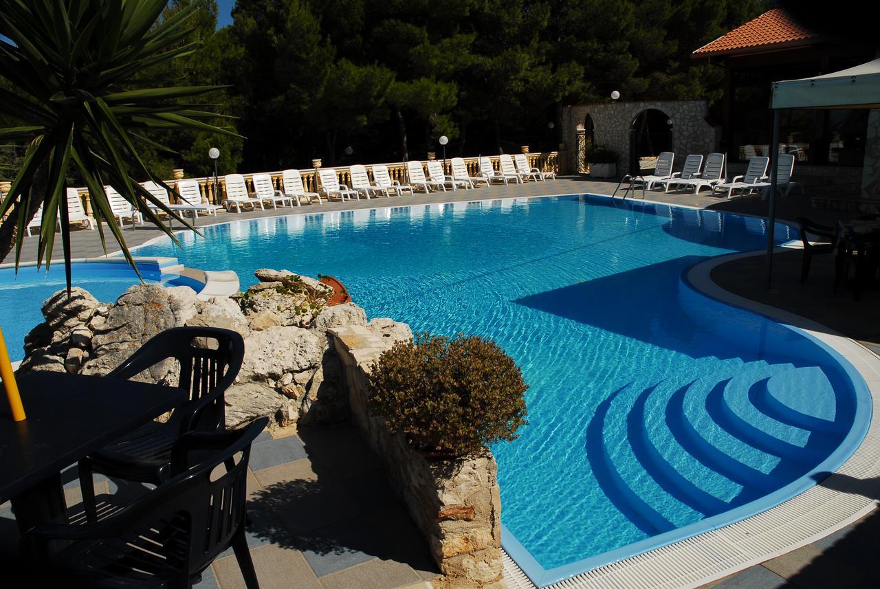 Villaggio Mascia Βιέστε Εξωτερικό φωτογραφία