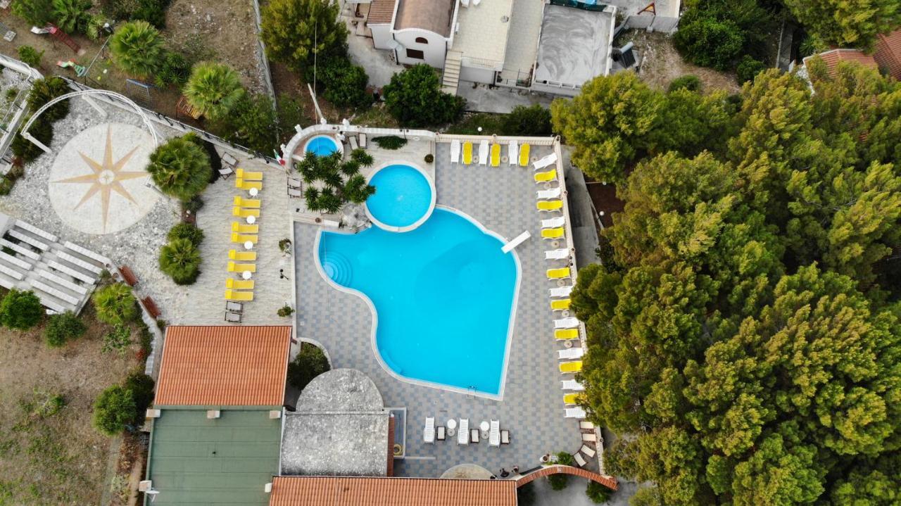 Villaggio Mascia Βιέστε Εξωτερικό φωτογραφία
